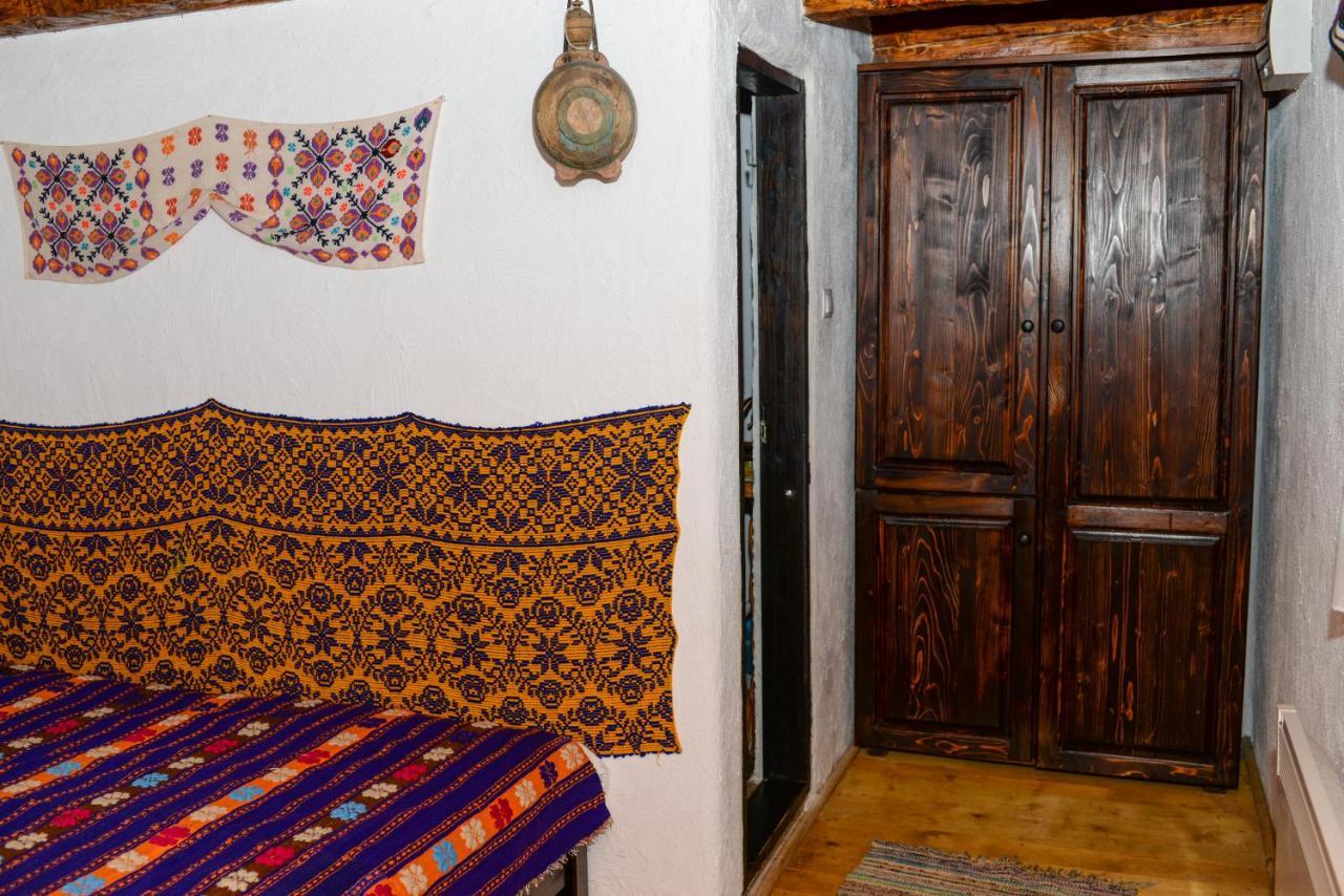 Satu Muscelean Hotell Albestii de Muscel Exteriör bild