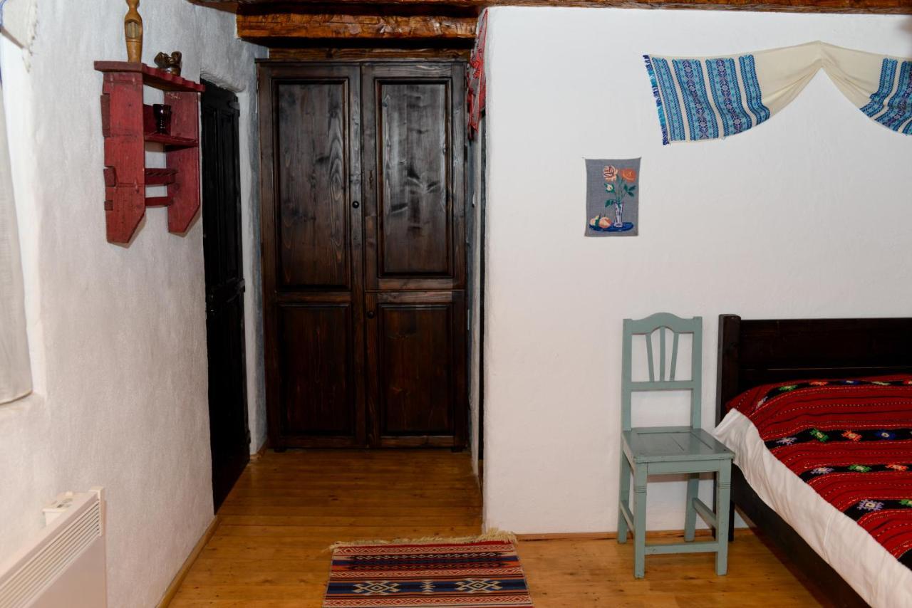 Satu Muscelean Hotell Albestii de Muscel Exteriör bild
