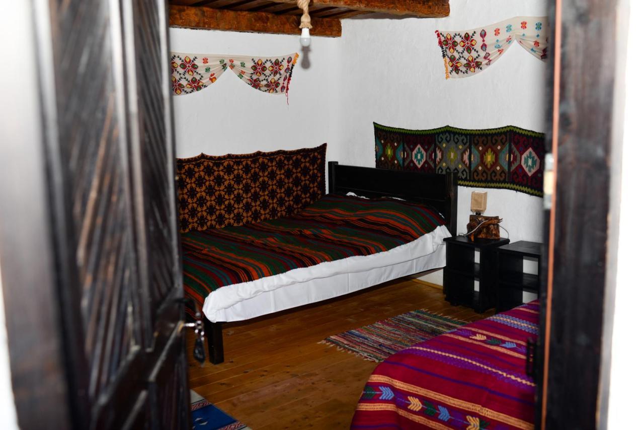 Satu Muscelean Hotell Albestii de Muscel Exteriör bild